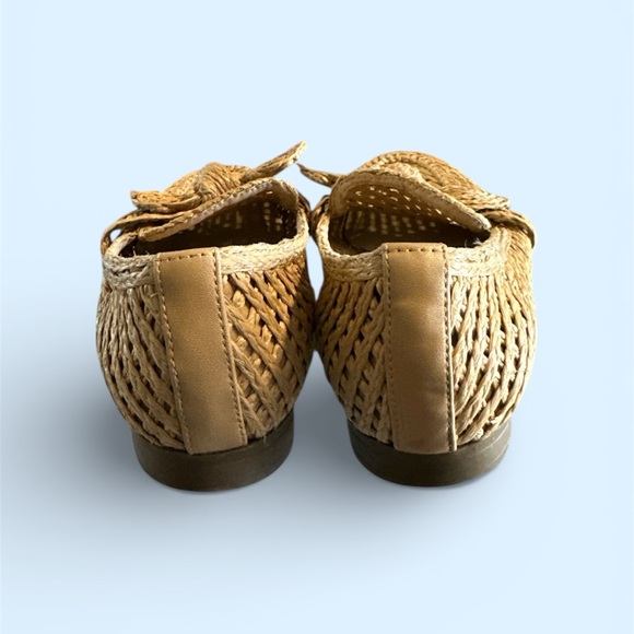 Charles David Women's Tan Woven Loafers - Picture 4 of 7